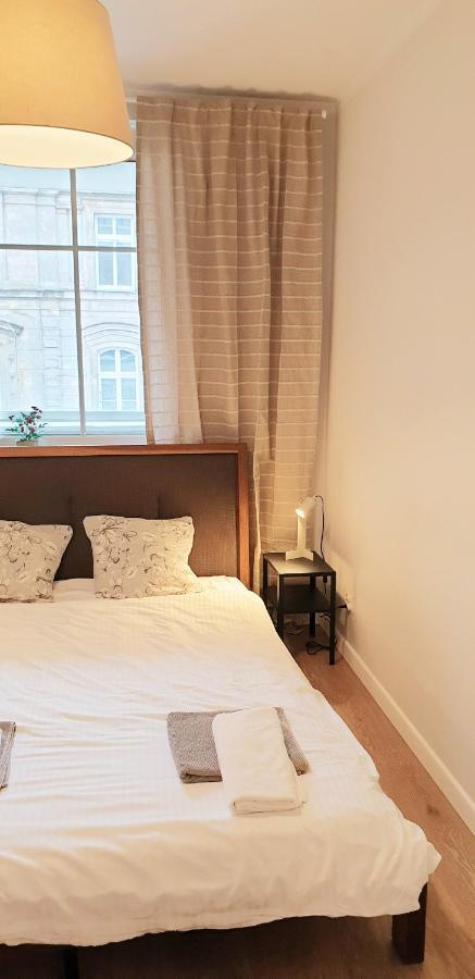 Klimatyczny Apartament Z Balkonem W Samym Centrum Wroclawia - W6 Bagian luar foto